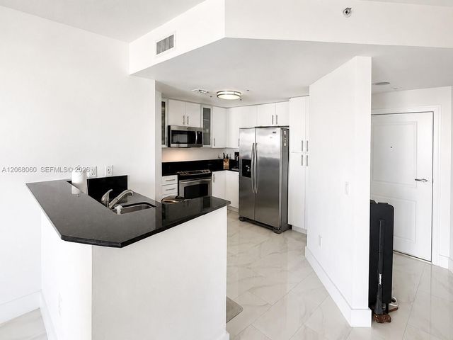 7900 Harbor Island Drive 1408, North Bay Village, FL 33141
