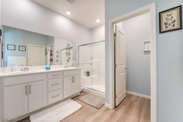 7539 Charlotte Bay Avenue, North Las Vegas, NV 89084