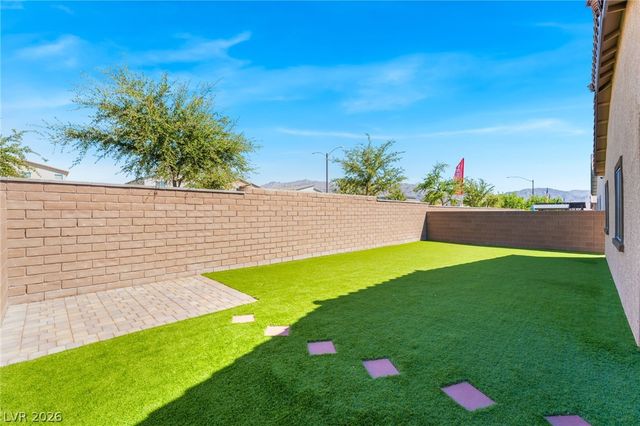 7539 Charlotte Bay Avenue, North Las Vegas, NV 89084
