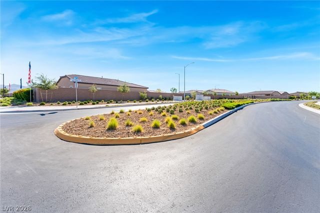 7539 Charlotte Bay Avenue, North Las Vegas, NV 89084