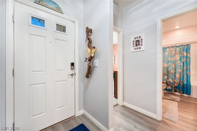 7539 Charlotte Bay Avenue, North Las Vegas, NV 89084