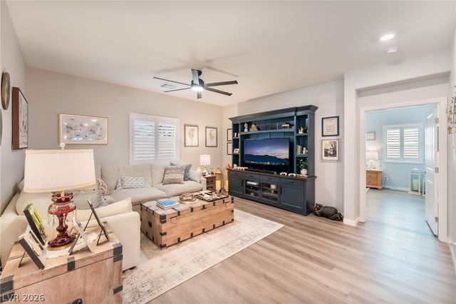 7539 Charlotte Bay Avenue, North Las Vegas, NV 89084
