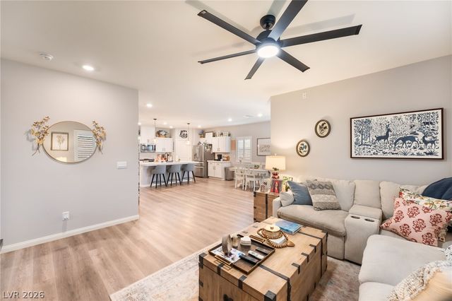 7539 Charlotte Bay Avenue, North Las Vegas, NV 89084