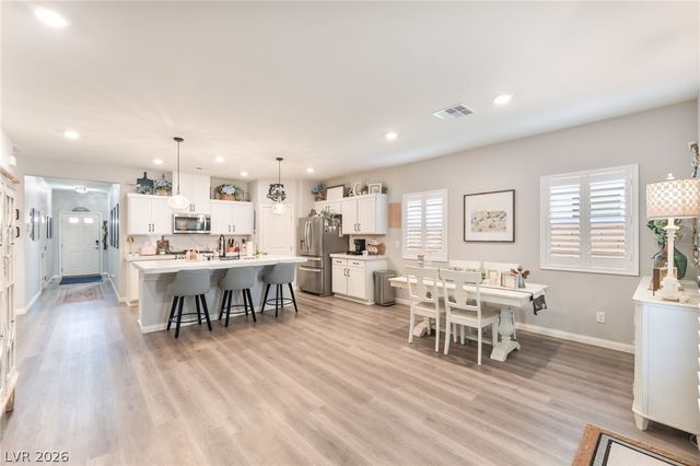 7539 Charlotte Bay Avenue, North Las Vegas, NV 89084