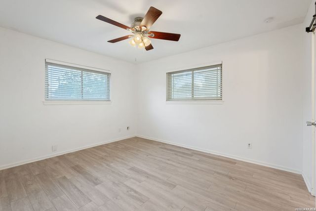 11110 RENDEZVOUS DR, San Antonio, TX 78216