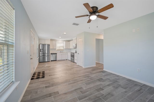 10670 Seven Hills Road, Tyler, TX 75708