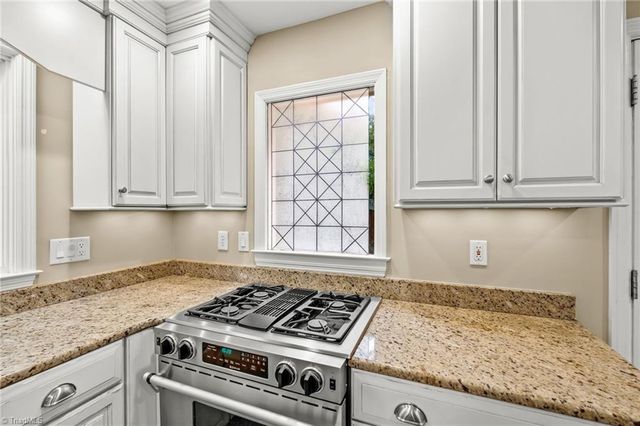 1116 Wynnewood Avenue, High Point, NC 27262