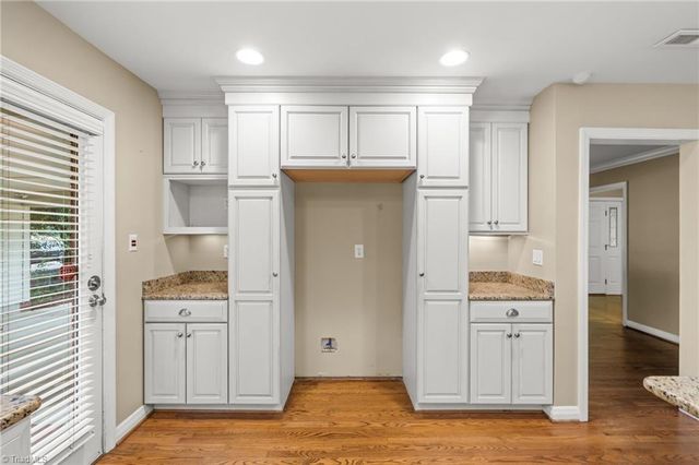 1116 Wynnewood Avenue, High Point, NC 27262