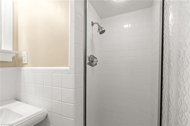 1116 Wynnewood Avenue, High Point, NC 27262