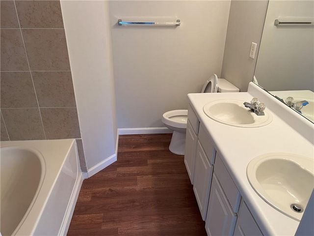 2010 Whitestone Place, Alpharetta, GA 30005