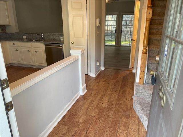2010 Whitestone Place, Alpharetta, GA 30005
