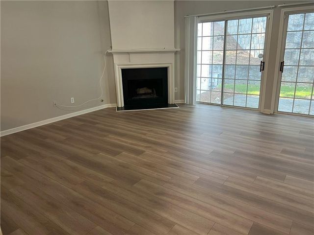 2010 Whitestone Place, Alpharetta, GA 30005