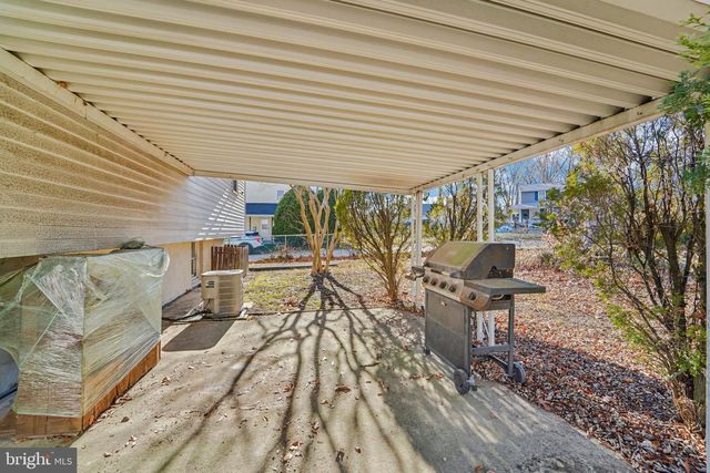 208 ELK RD, Essex, MD 21221