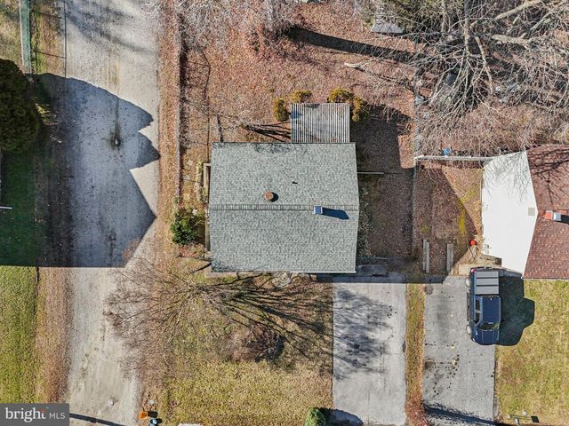 208 ELK RD, Essex, MD 21221