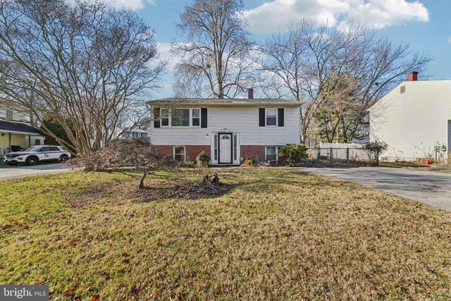 208 ELK RD, Essex, MD 21221