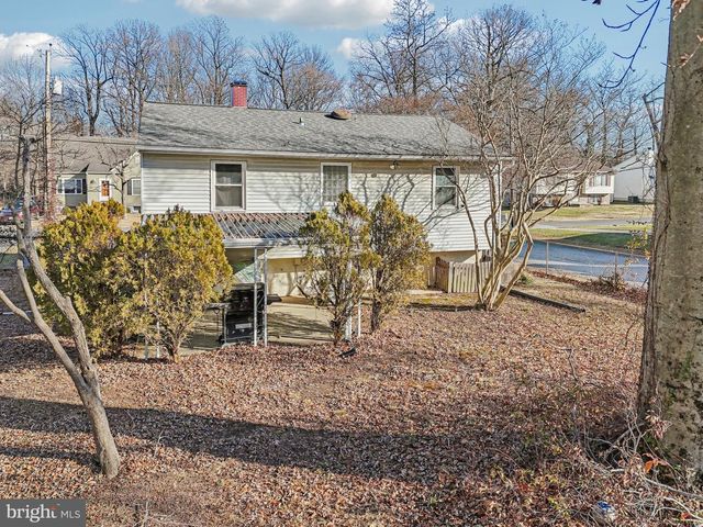 208 ELK RD, Essex, MD 21221