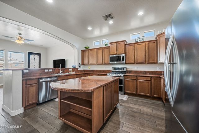 16824 W JEFFERSON Street, Goodyear, AZ 85338