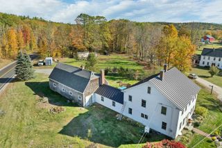 9 Reservoir Road, Deering, NH 03244