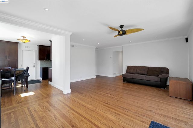 31364 Meadowbrook Ave, Hayward, CA 94544