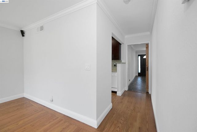 31364 Meadowbrook Ave, Hayward, CA 94544