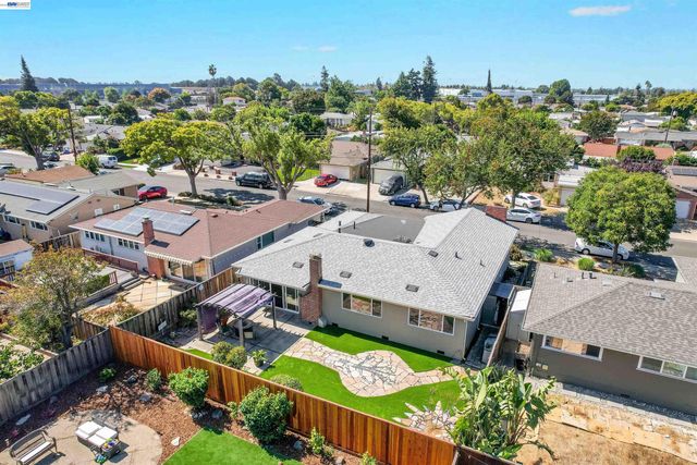 31364 Meadowbrook Ave, Hayward, CA 94544