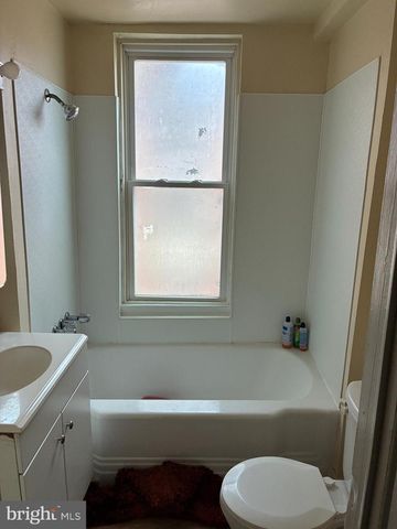 1611 NORTH ST, Harrisburg, PA 17103