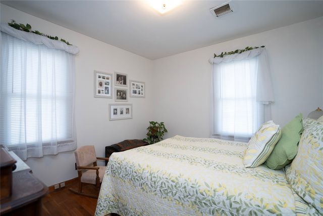 501 E 24th Street S, Newton, IA 50208