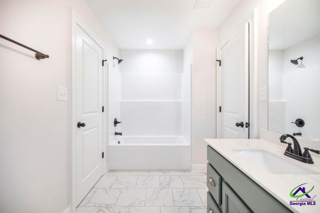 409 Bella Notte Circle # 1D, Warner Robins, GA 31088