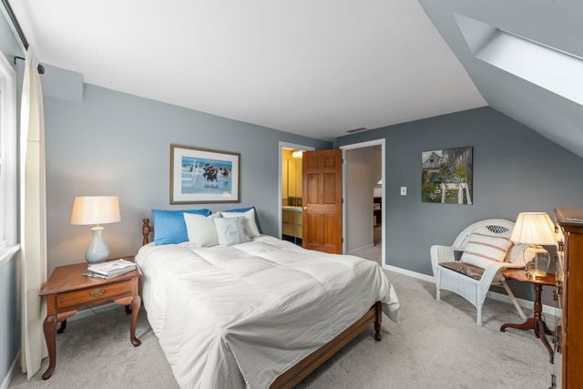 1110 N President Street, Wheaton, IL 60187