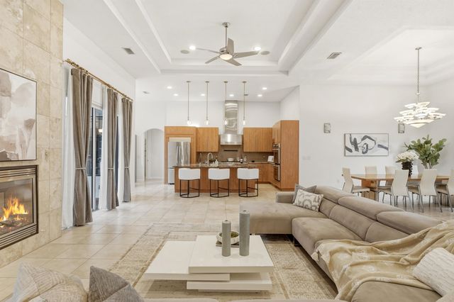 120 Oyster Catcher Cir, St Augustine, FL 32080