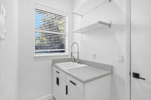 120 Oyster Catcher Cir, St Augustine, FL 32080