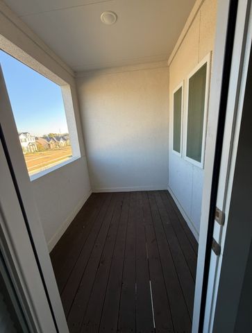 2041 Belvedere Street, Garland, TX 75041