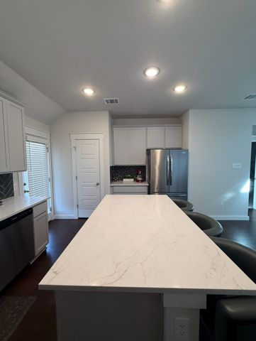 2041 Belvedere Street, Garland, TX 75041