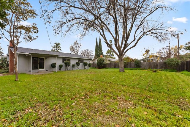 4836 Yucca Way, North Highlands, CA 95660