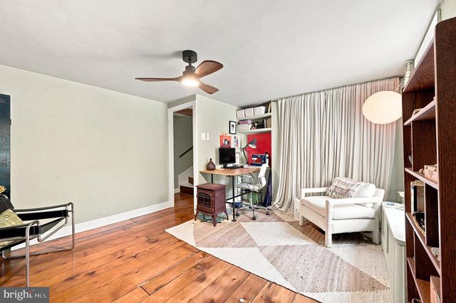 124 GRAPE ST, Philadelphia, PA 19127