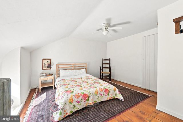 124 GRAPE ST, Philadelphia, PA 19127