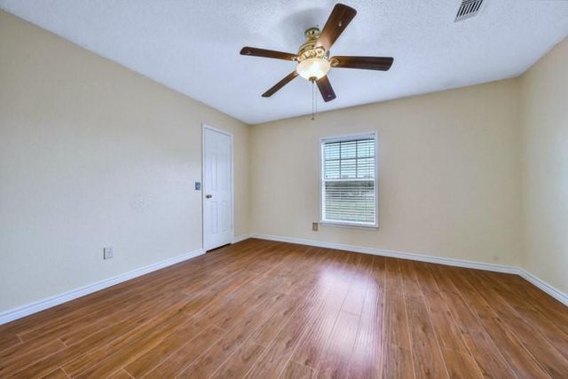 3006 Mesquite Drive, Sugar Land, TX 77479