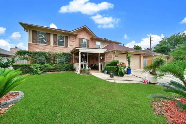 3006 Mesquite Drive, Sugar Land, TX 77479