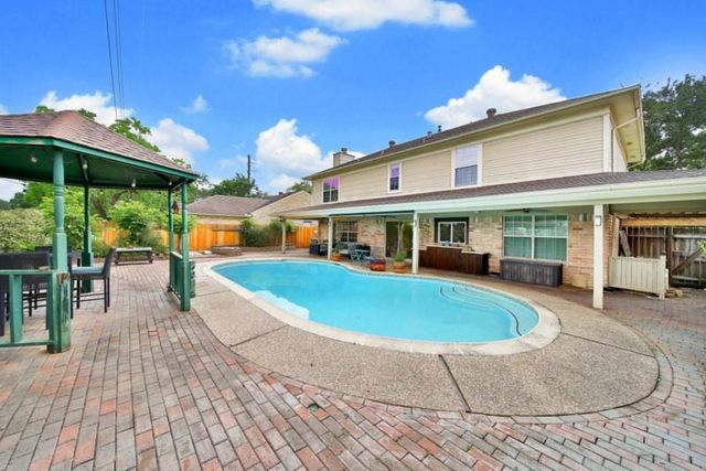 3006 Mesquite Drive, Sugar Land, TX 77479