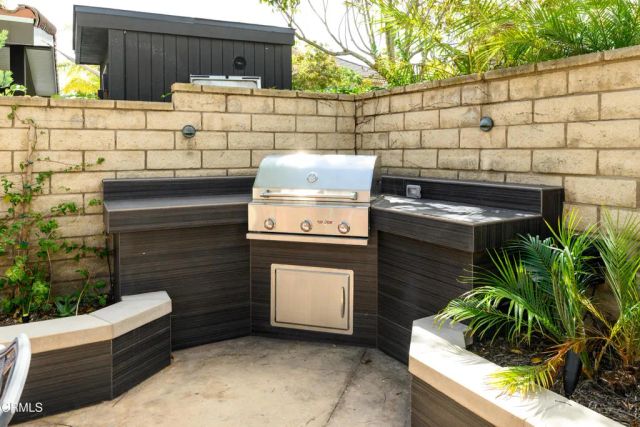 3756 Golden Pond Drive, Camarillo, CA 93012