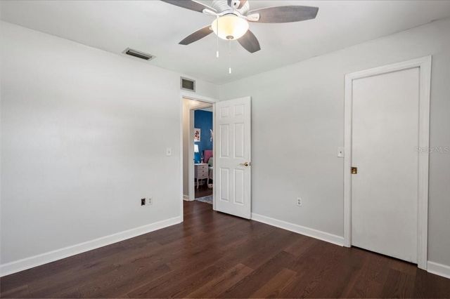 4346 MEADOWLAND CIRCLE, Sarasota, FL 34233