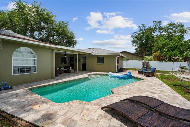 4346 MEADOWLAND CIRCLE, Sarasota, FL 34233