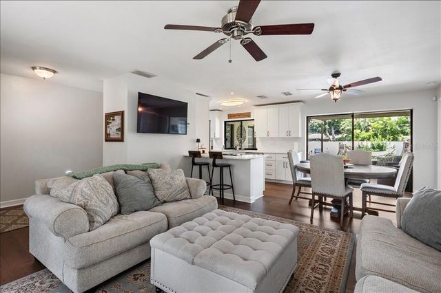 4346 MEADOWLAND CIRCLE, Sarasota, FL 34233