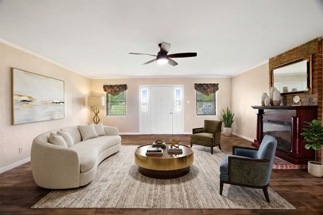 6951 Farm Road 1499, Sumner, TX 75486