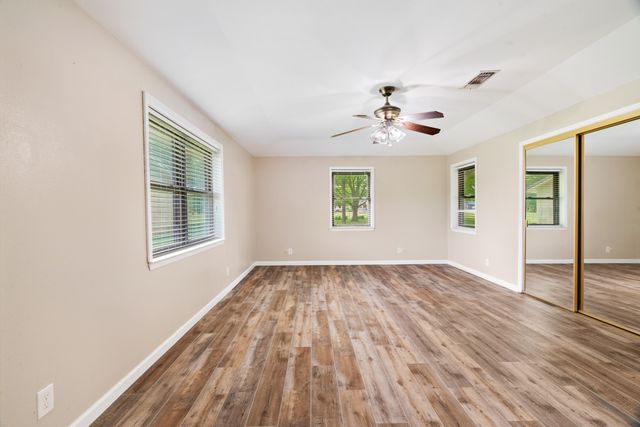 6951 Farm Road 1499, Sumner, TX 75486