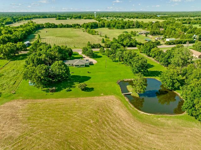 6951 Farm Road 1499, Sumner, TX 75486