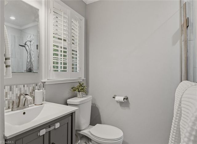 1117 Huntingdon Road, Winston-salem, NC 27104