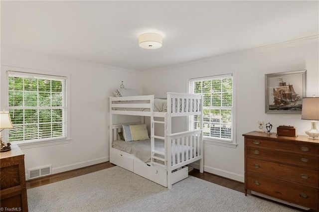 1117 Huntingdon Road, Winston-salem, NC 27104