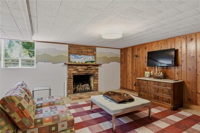 1117 Huntingdon Road, Winston-salem, NC 27104