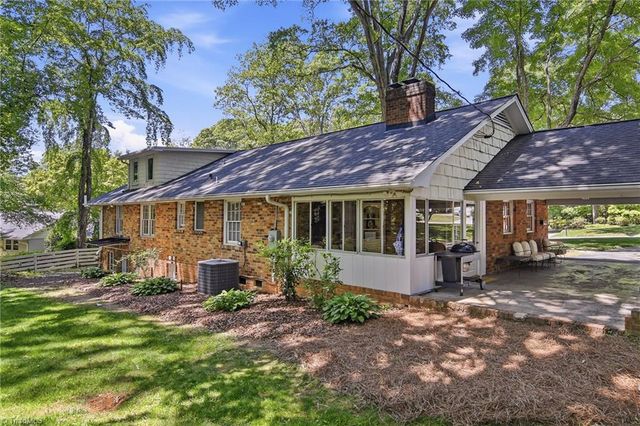 1117 Huntingdon Road, Winston-salem, NC 27104
